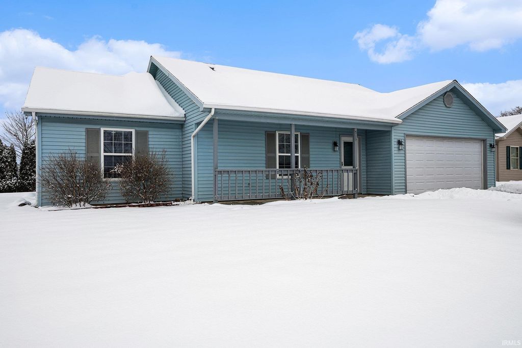 Photo of 512 Cadillac Street, Ligonier, IN 46767 (MLS # 202547883)