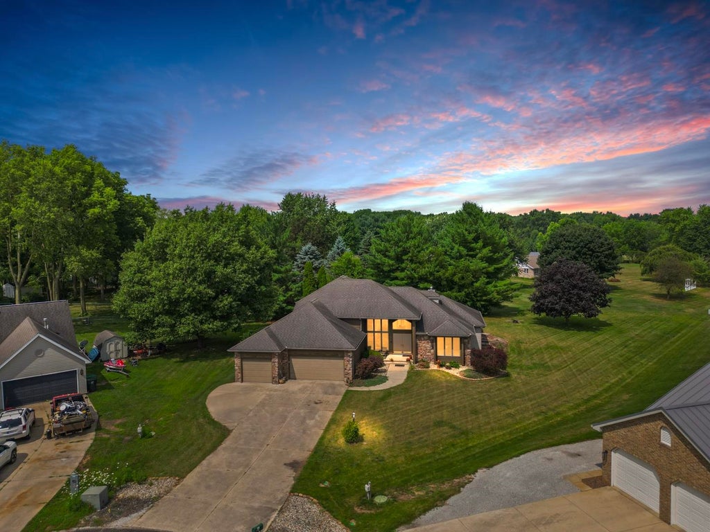 Photo of 46 EMS T6A Lane, Leesburg, IN 46538 (MLS # 202629413)