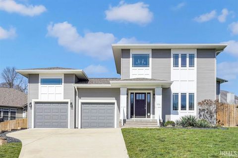 Photo of 1536 S Coleman Court, Bloomington, IN 47401 (MLS # 202620196)