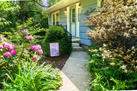 Photo of 3910 E 10 Street, Bloomington, IN 47408 (MLS # 202616709)