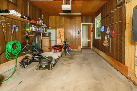 Tiny photo for 3910 E 10 Street, Bloomington, IN 47408 (MLS # 202616709)