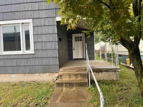 Tiny photo for 442 Bates Street, Logansport, IN 46947 (MLS # 202542546)