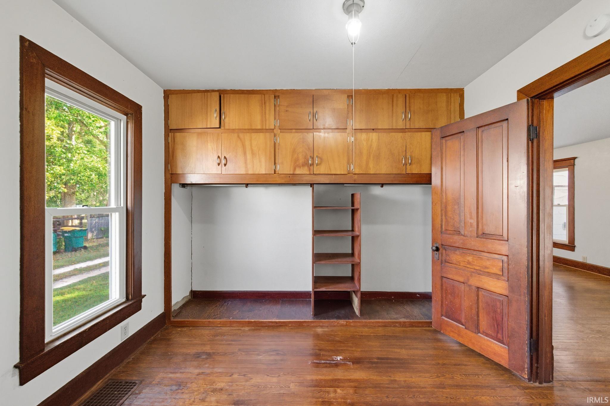 Rossville, Indiana 46065, United States, 3 Bedrooms Bedrooms, ,1 BathroomBathrooms,Residential,Active,222900