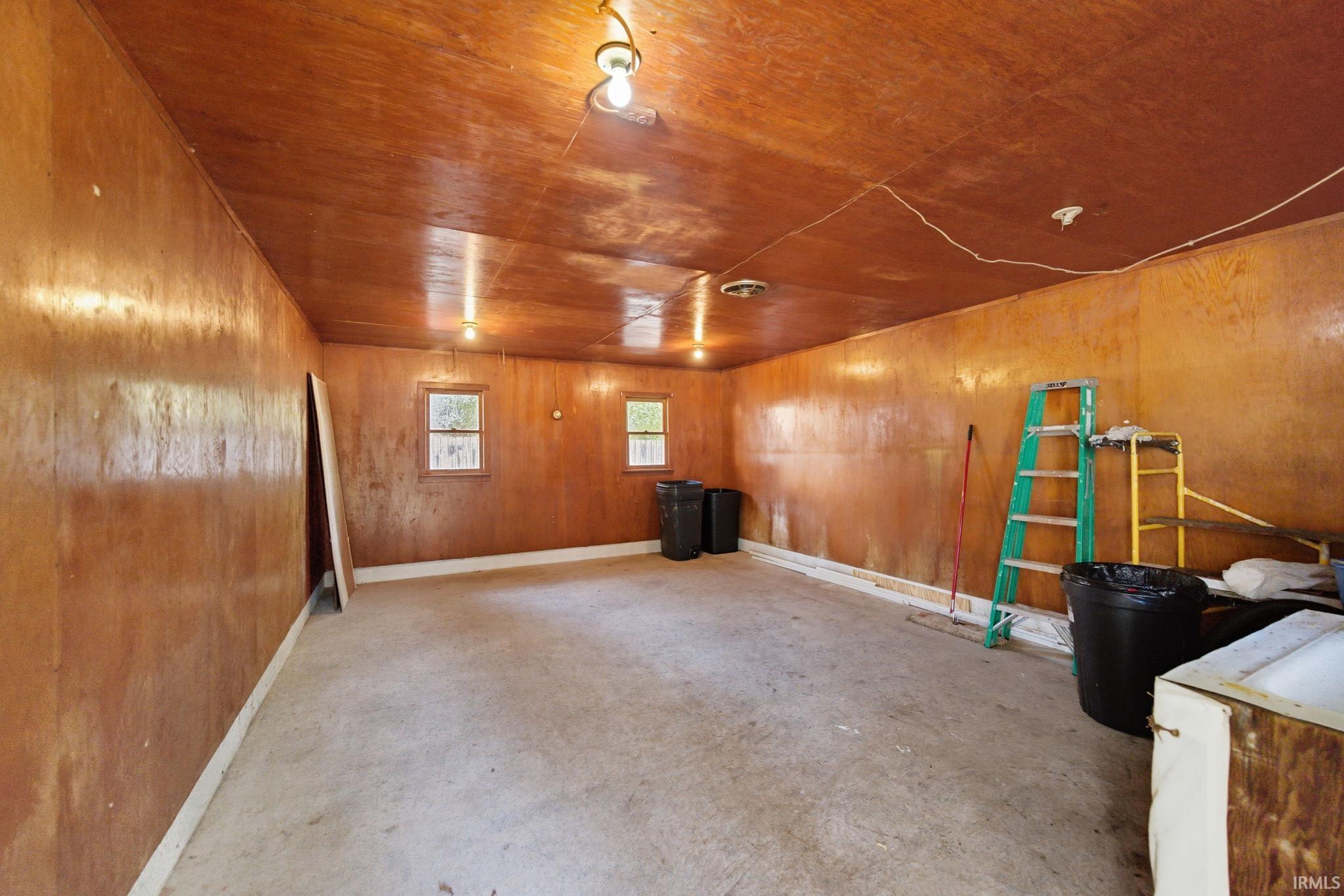 Rossville, Indiana 46065, United States, 3 Bedrooms Bedrooms, ,1 BathroomBathrooms,Residential,Active,222900