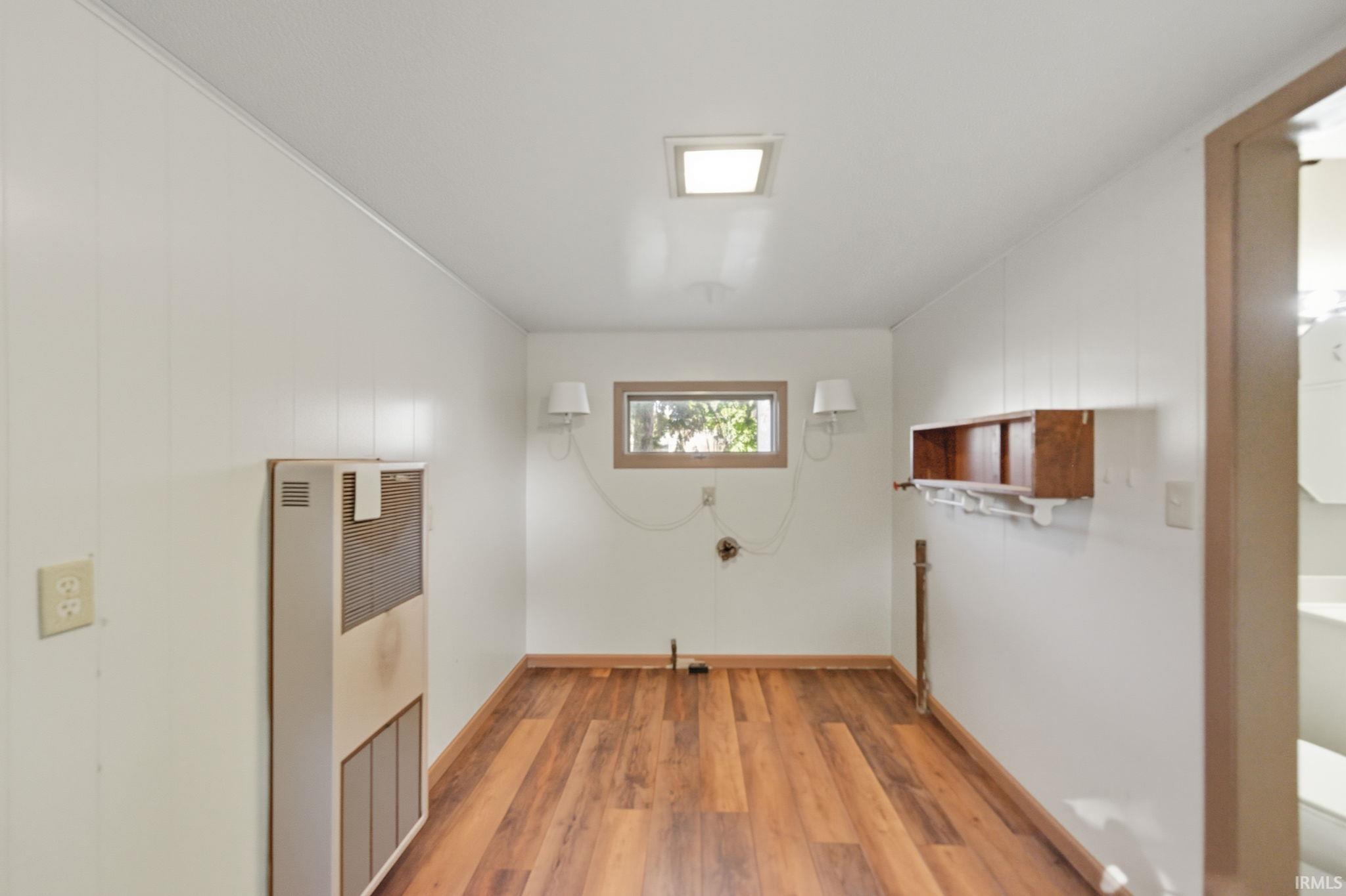 Rossville, Indiana 46065, United States, 3 Bedrooms Bedrooms, ,1 BathroomBathrooms,Residential,Active,222900