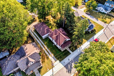 Tiny photo for 52 N East Street, Rossville, IN 46065 (MLS # 202540414)