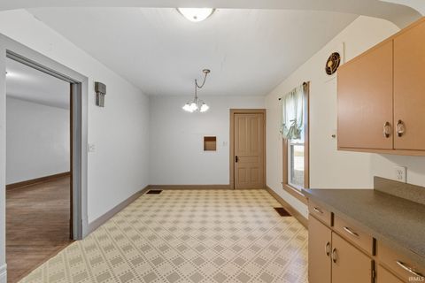 Tiny photo for 52 N East Street, Rossville, IN 46065 (MLS # 202540414)