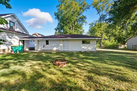 Tiny photo for 52 N East Street, Rossville, IN 46065 (MLS # 202540414)