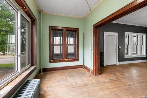 Tiny photo for 214 W Washington Street, Monticello, IN 47960 (MLS # 202617269)