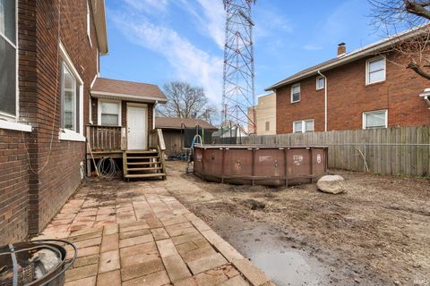 Tiny photo for 214 W Washington Street, Monticello, IN 47960 (MLS # 202617269)