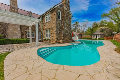 Tiny photo for 5709 Spring Lake Drive, Evansville, IN 47710 (MLS # 202612673)