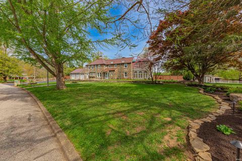 Tiny photo for 5709 Spring Lake Drive, Evansville, IN 47710 (MLS # 202612673)