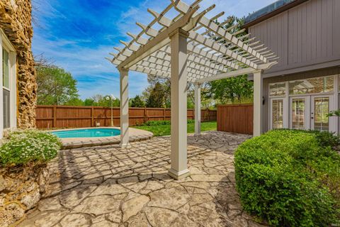 Tiny photo for 5709 Spring Lake Drive, Evansville, IN 47710 (MLS # 202612673)