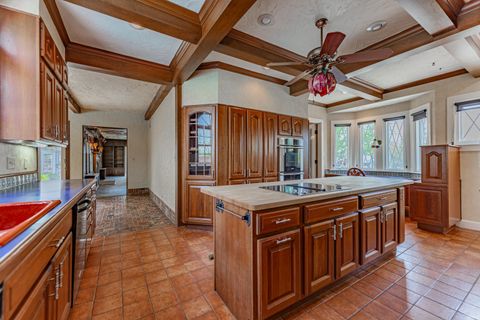 Tiny photo for 5709 Spring Lake Drive, Evansville, IN 47710 (MLS # 202612673)