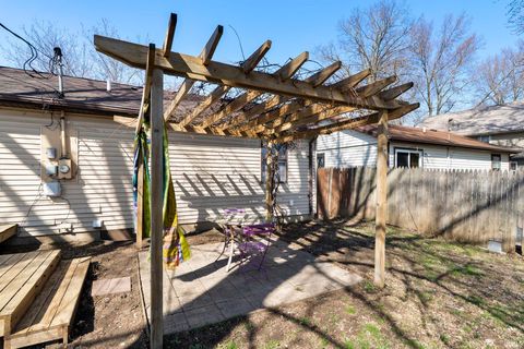 Tiny photo for 2127 Hall Street, Lafayette, IN 47904 (MLS # 202607783)