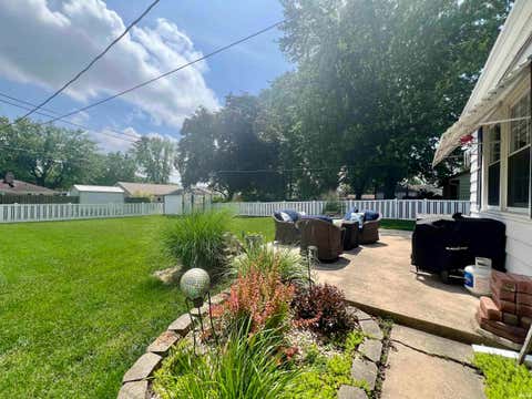 Tiny photo for 3225 Crescent Avenue, Logansport, IN 46947 (MLS # 202630113)