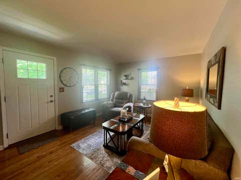 Tiny photo for 3225 Crescent Avenue, Logansport, IN 46947 (MLS # 202630113)