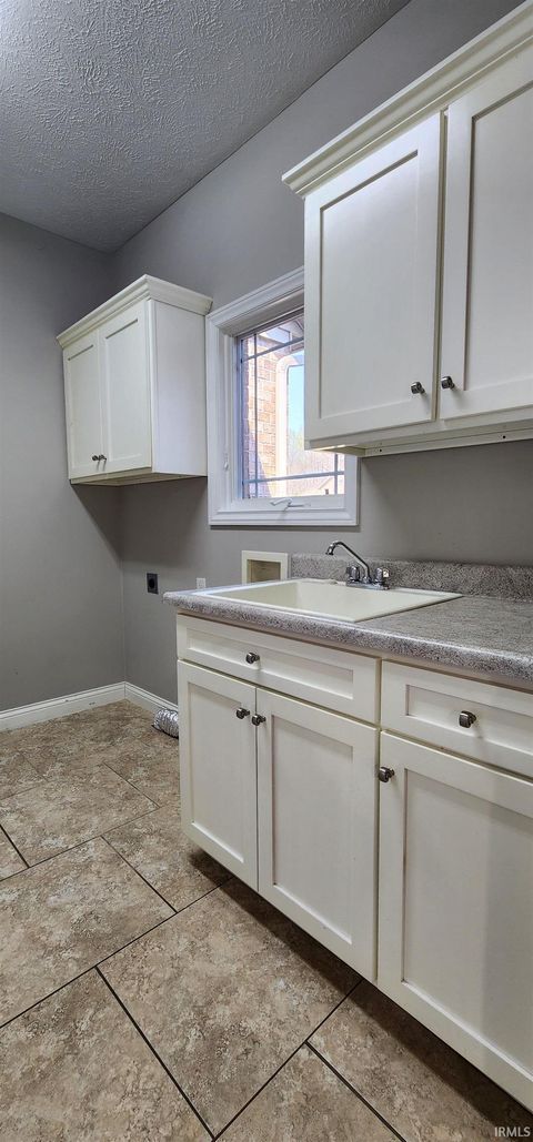 Tiny photo for 35 Carter Boulevard, Jasper, IN 47546 (MLS # 202612530)