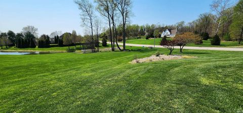 Tiny photo for 35 Carter Boulevard, Jasper, IN 47546 (MLS # 202612530)