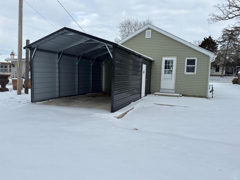 Tiny photo for 471 Van Buren Avenue, Peru, IN 46970 (MLS # 202548968)