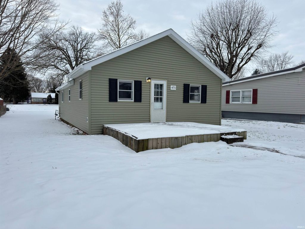 Photo of 471 Van Buren Avenue, Peru, IN 46970 (MLS # 202548968)