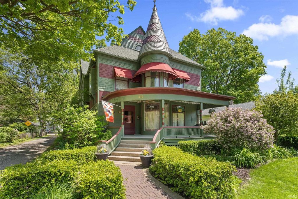 Photo of 414 S 6th Street, Goshen, IN 46526 (MLS # 202618731)