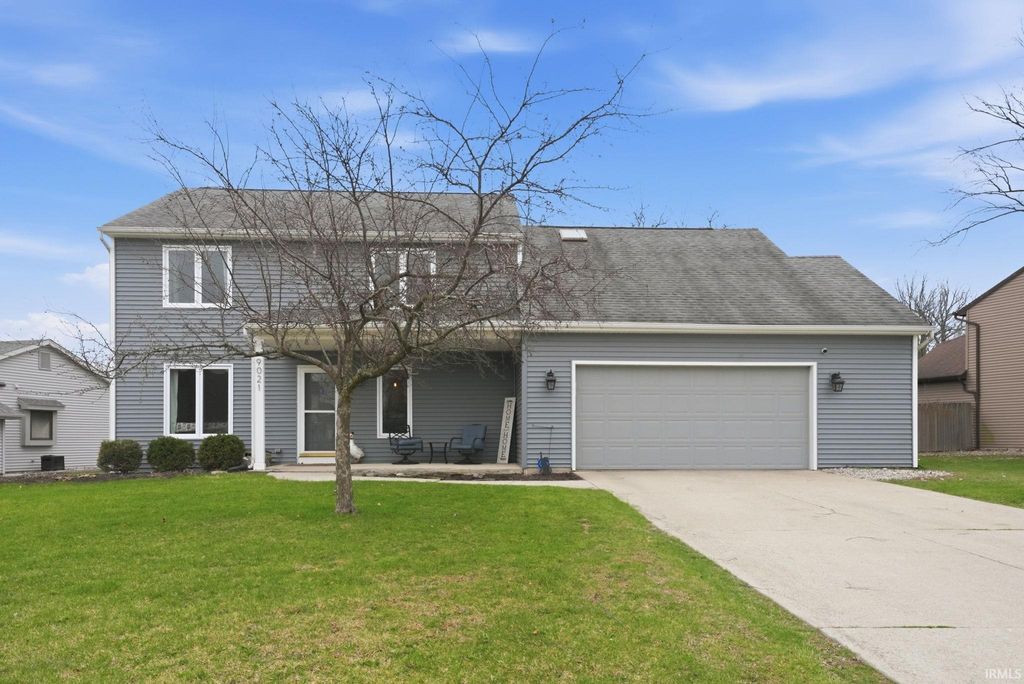 Photo of 9021 Dunmore Lane, Fort Wayne, IN 46804 (MLS # 202609647)