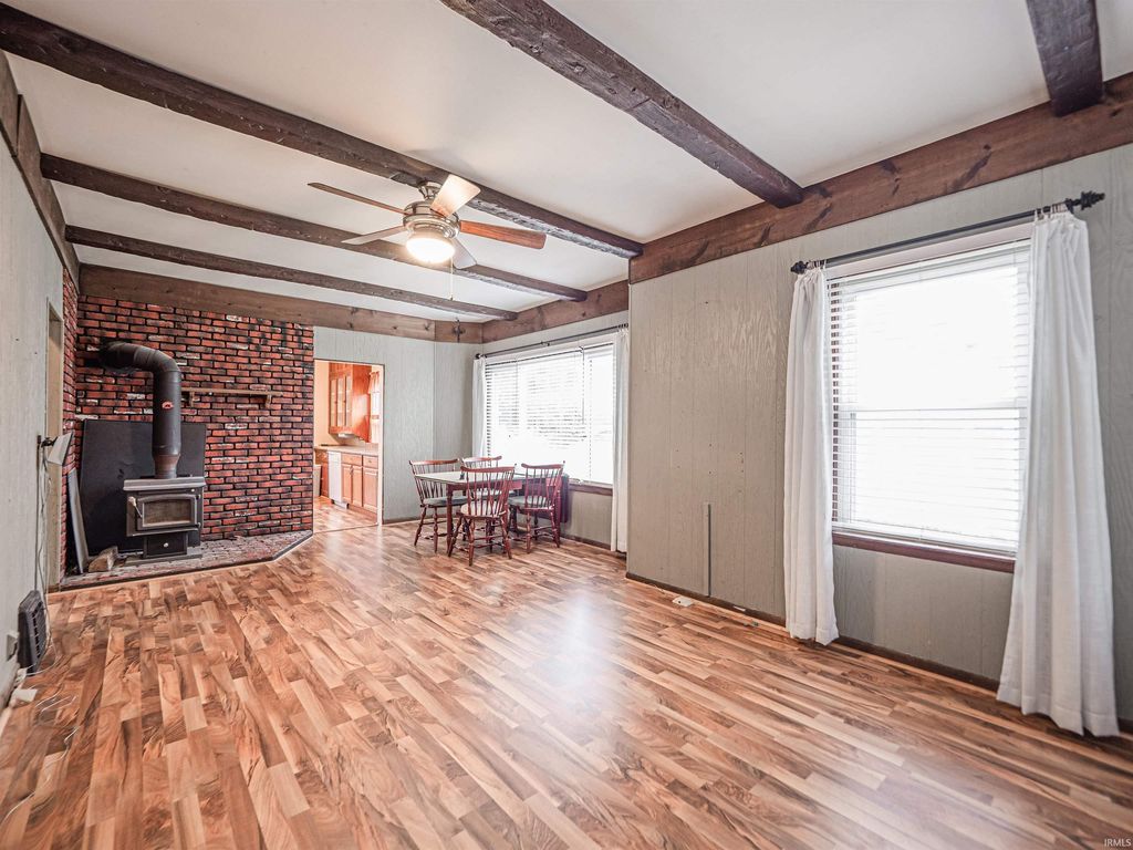 Photo of 111 Wills Avenue, Evansville, IN 47712 (MLS # 202546832)