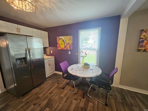 Tiny photo for 2701 S Weinbach Avenue, Evansville, IN 47714 (MLS # 202632850)