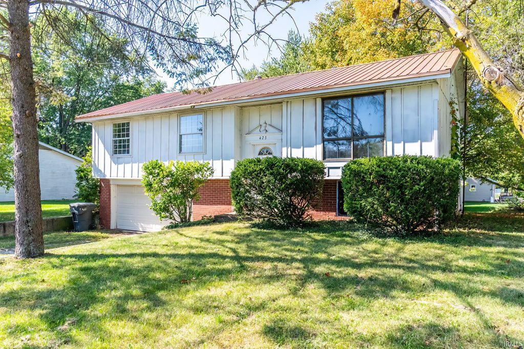 Photo of 423 Jay Street, Topeka, IN 46571 (MLS # 202539426)