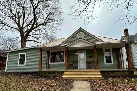 Tiny photo for 126 E North Street, Delphi, IN 46923 (MLS # 202610158)
