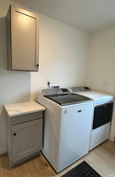 Tiny photo for 126 E North Street, Delphi, IN 46923 (MLS # 202610158)