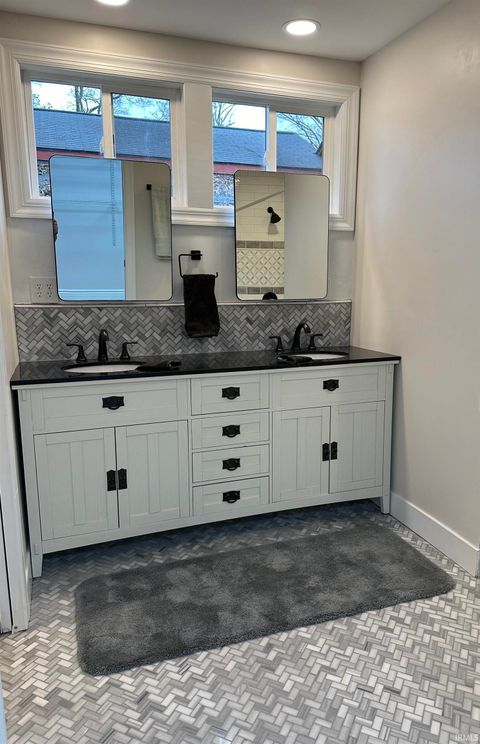 Tiny photo for 126 E North Street, Delphi, IN 46923 (MLS # 202610158)