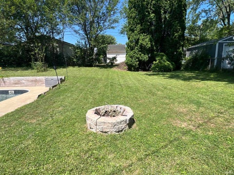 Tiny photo for 953 Tulip Drive, Peru, IN 46970 (MLS # 202631788)