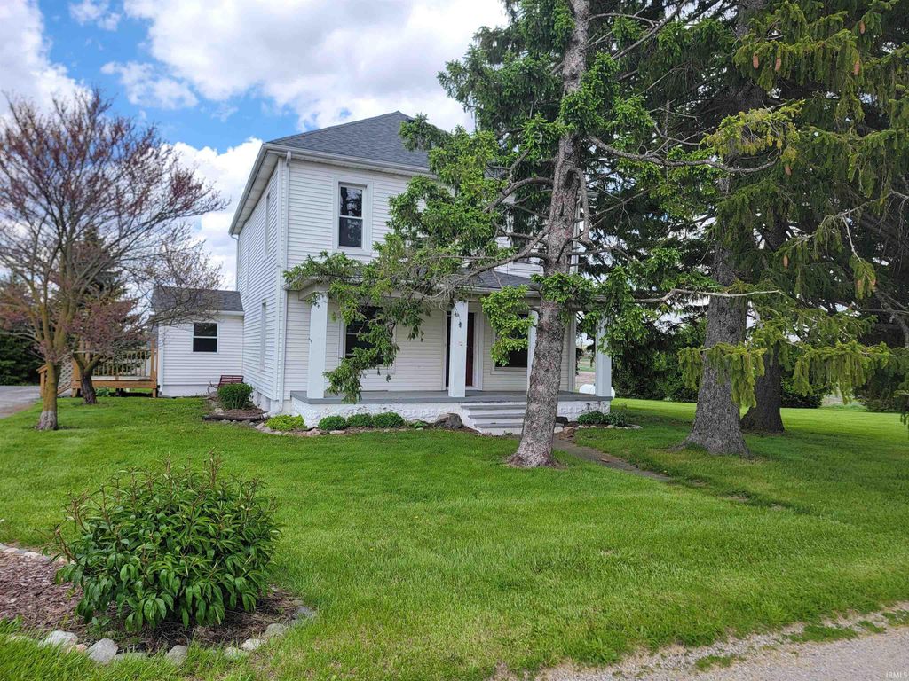 Photo of 2649 County Road 34, Auburn, IN 46706 (MLS # 202616550)