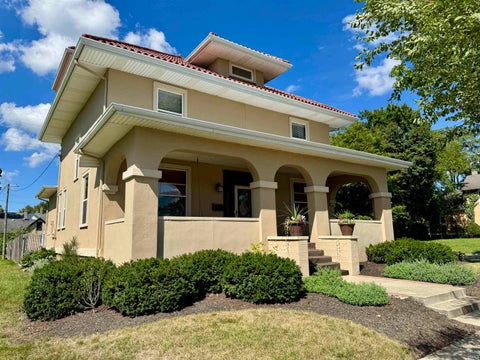 Tiny photo for 2406 S Hanna Street, Fort Wayne, IN 46803 (MLS # 202643334)