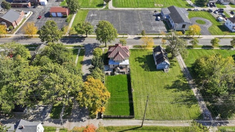 Tiny photo for 2406 S Hanna Street, Fort Wayne, IN 46803 (MLS # 202643334)