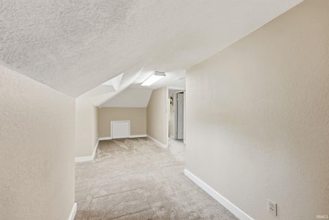 Tiny photo for 2406 S Hanna Street, Fort Wayne, IN 46803 (MLS # 202643334)