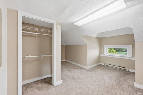 Tiny photo for 2406 S Hanna Street, Fort Wayne, IN 46803 (MLS # 202643334)