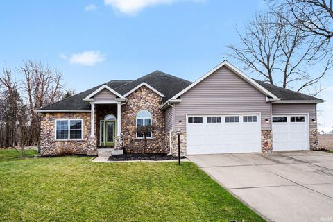 Photo of 24742 W Maple Way, South Bend, IN 46628 (MLS # 202608593)