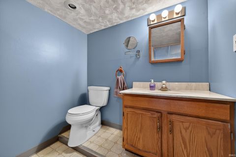 Tiny photo for 4618 N Shady Lane, Logansport, IN 46947 (MLS # 202607735)