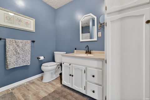 Tiny photo for 4618 N Shady Lane, Logansport, IN 46947 (MLS # 202607735)