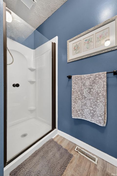 Tiny photo for 4618 N Shady Lane, Logansport, IN 46947 (MLS # 202607735)