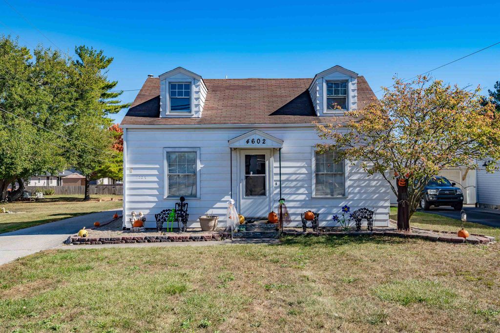 Photo of 4602 N State Road 101, Woodburn, IN 46797 (MLS # 202542320)