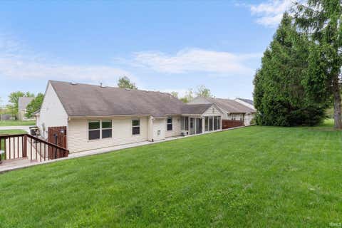 Tiny photo for 8809 Eventer Trail, Fort Wayne, IN 46825 (MLS # 202615929)