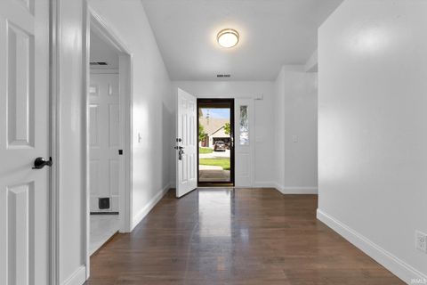 Tiny photo for 8809 Eventer Trail, Fort Wayne, IN 46825 (MLS # 202615929)