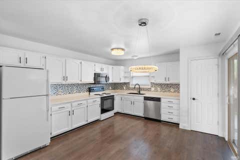Tiny photo for 8809 Eventer Trail, Fort Wayne, IN 46825 (MLS # 202615929)