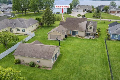 Tiny photo for 335 Lane 230 Jimmerson Lake Lk, Angola, IN 46703 (MLS # 202603077)