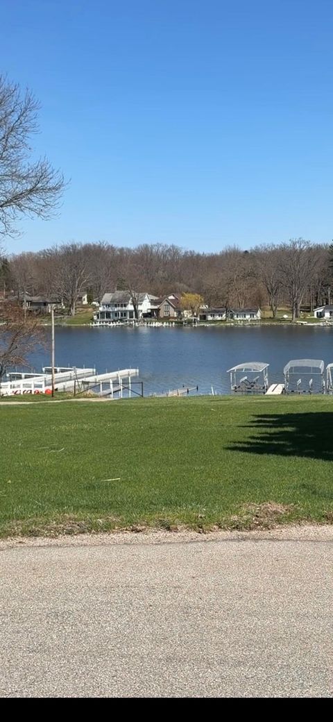Tiny photo for 335 Lane 230 Jimmerson Lake Lk, Angola, IN 46703 (MLS # 202603077)