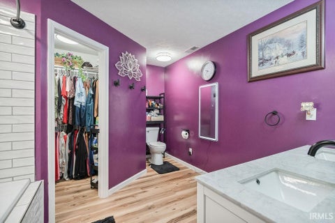Tiny photo for 513 BRIAR Court, Kokomo, IN 46901 (MLS # 202636351)